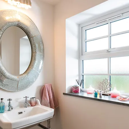 Be Our Guest Holiday home Truro